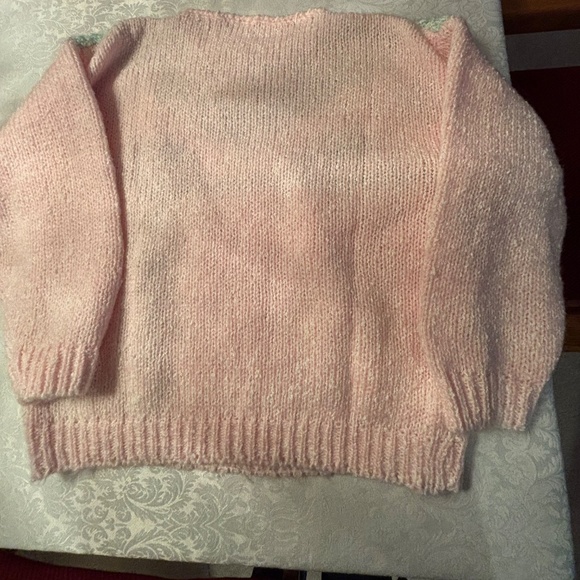 Ladies Bulky Knit Sweater - Picture 7 of 7